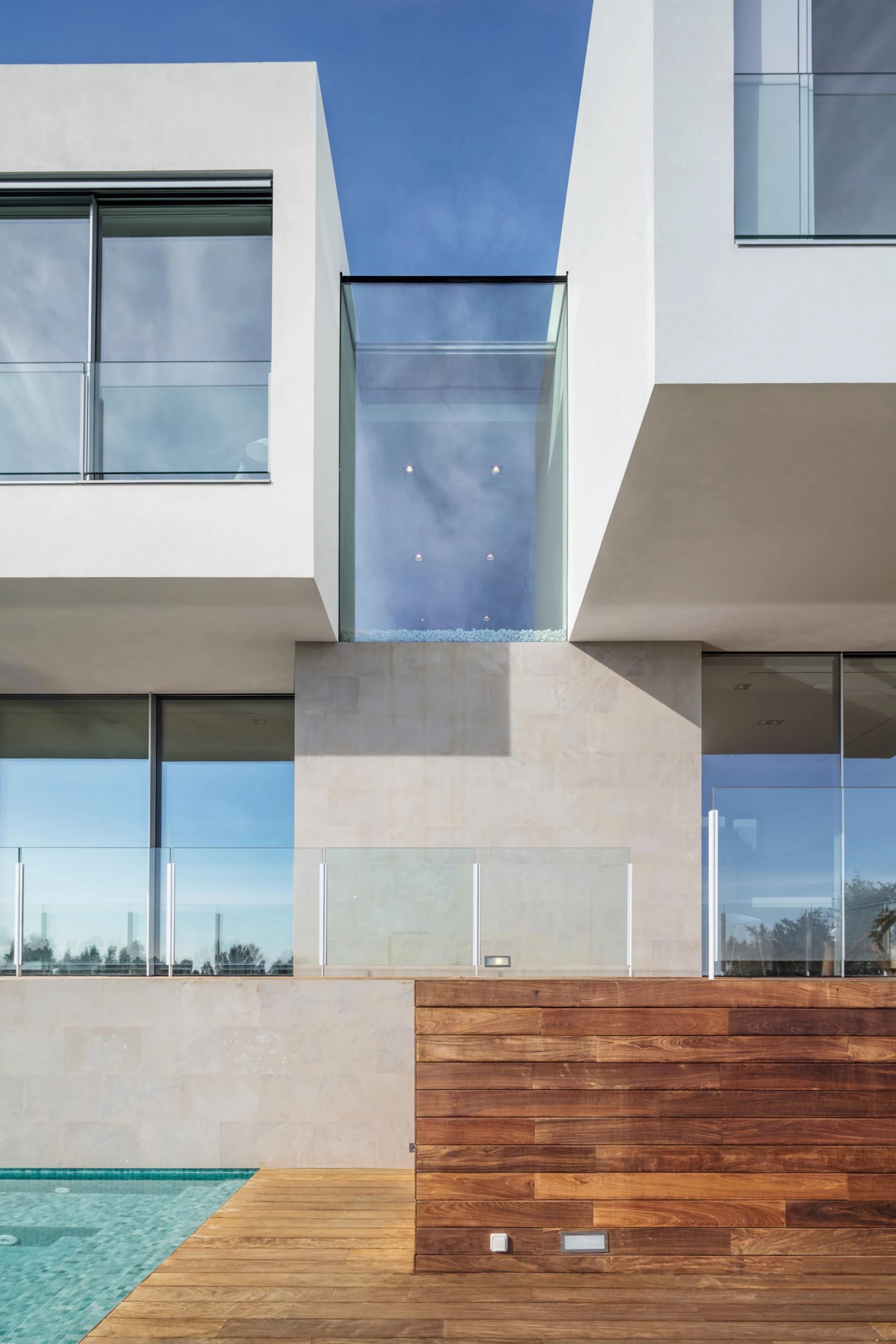 C24 HOUSE