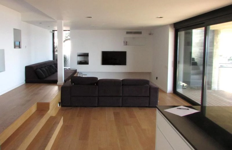 P20 HOUSE