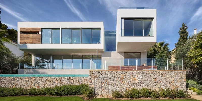 C24 HOUSE